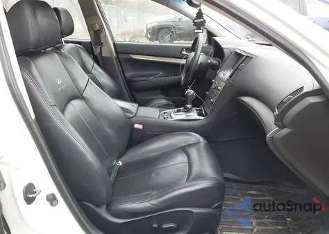 2013 Infiniti G37X z USA, uszkodzony, nr VIN JN1CV6AR9DM750822